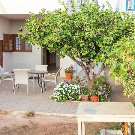 Apartmán Εξοχη Και Θαλασσα Makrýgialos Exteriér fotografie