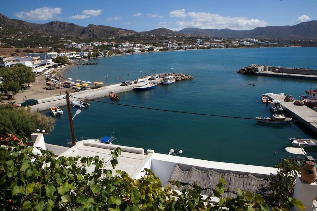 Apartmán Εξοχη Και Θαλασσα Makrýgialos Exteriér fotografie