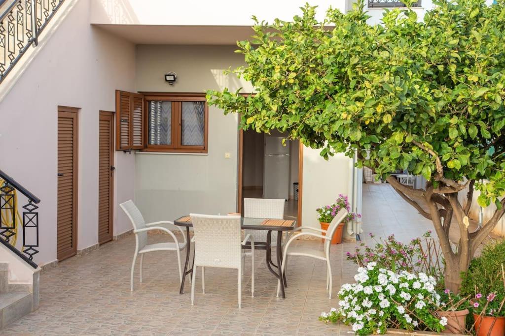 Apartmán Εξοχη Και Θαλασσα Makrýgialos Exteriér fotografie